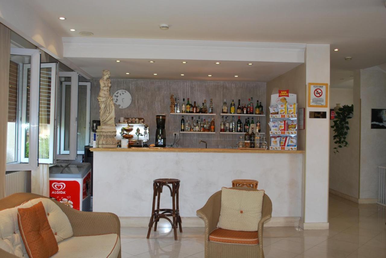 Hotel Alsazia Sirmione Exterior photo