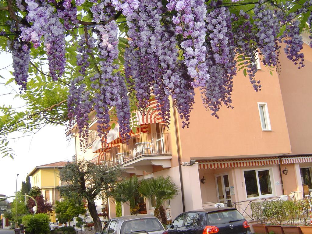 Hotel Alsazia Sirmione Exterior photo