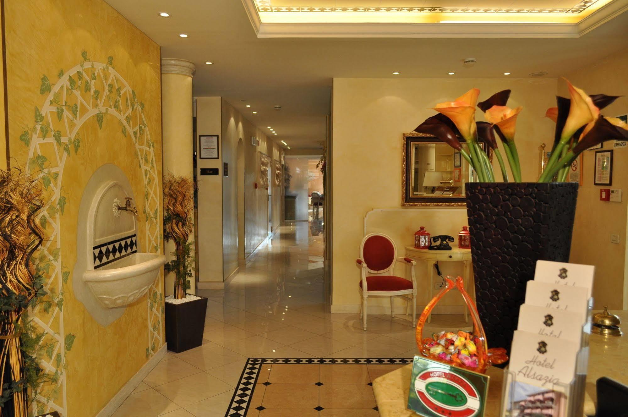 Hotel Alsazia Sirmione Exterior photo