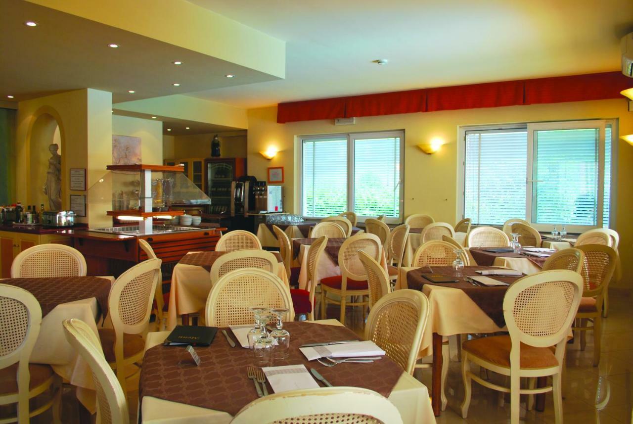Hotel Alsazia Sirmione Exterior photo
